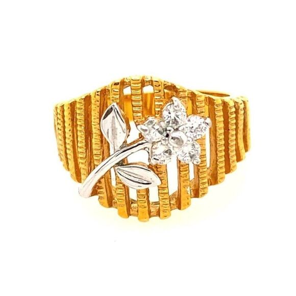 Flower CZ Ring  - Picture 1 of 4